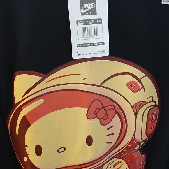 Tshirt - Picture 10 of 15